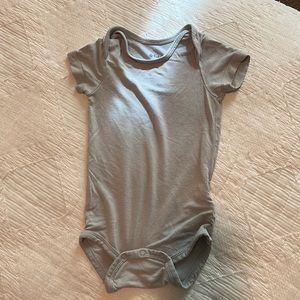 Kyte Baby Bodysuit